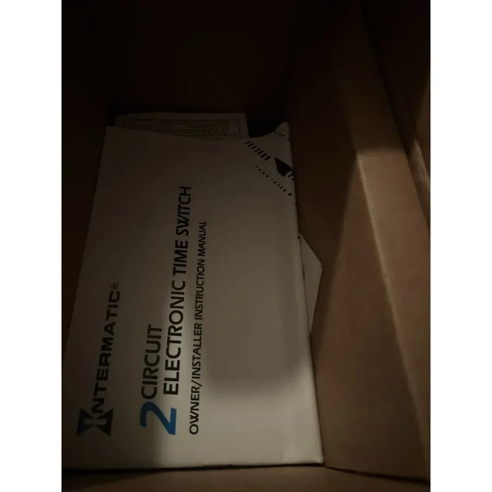 INTERMATIC MODEL: ET7215C8 365 / 2 CIRCUIT ELECTRONIC TIME SWITCH